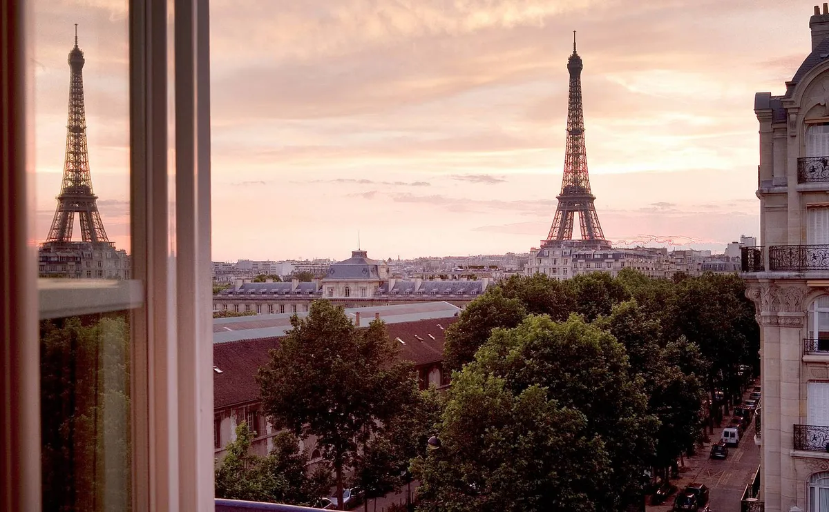 Hotel Duquesne Eiffel Paris