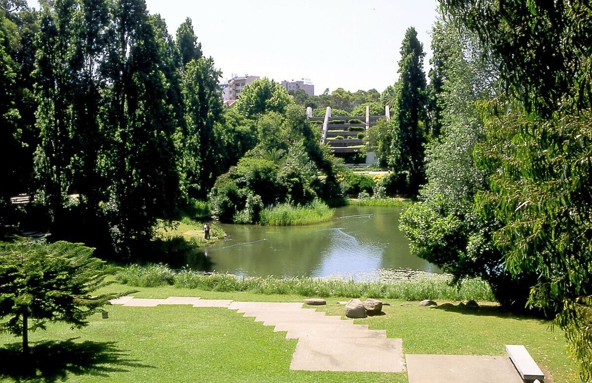 Calouste Gulbenkian Gardens Lisbon