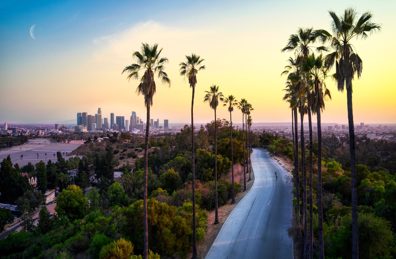 Traveling to Los Angeles On A Budget