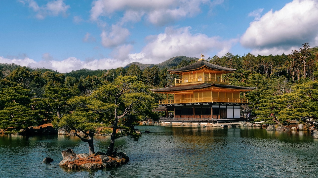 Kinkaku-ji Temple, 1 Kinkakujichō, Kita Ward, Kyoto, Japan